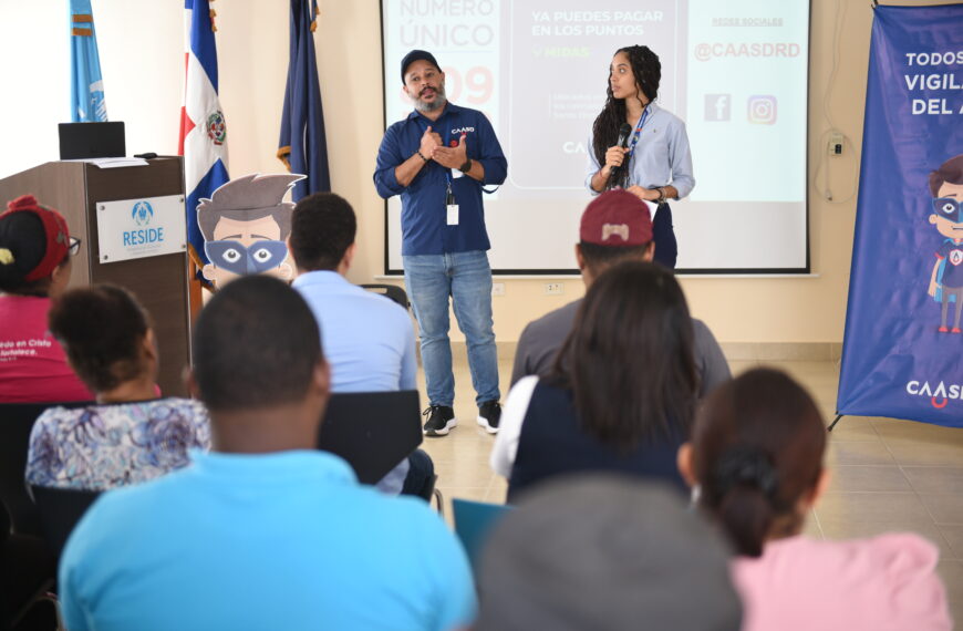 En RESIDE se realiza con &eacute;xito charla &ldquo;El Vigilante del Agua&rdquo; impartida por la CAASD